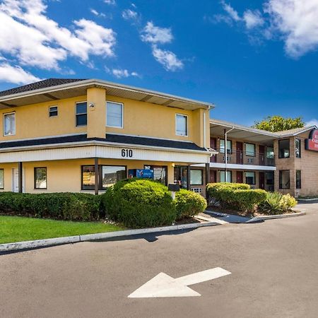 Red Carpet Inn Edison Εξωτερικό φωτογραφία