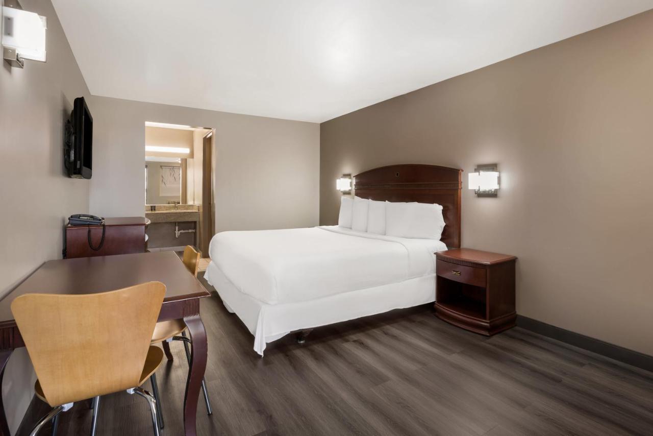 Red Carpet Inn Edison Εξωτερικό φωτογραφία