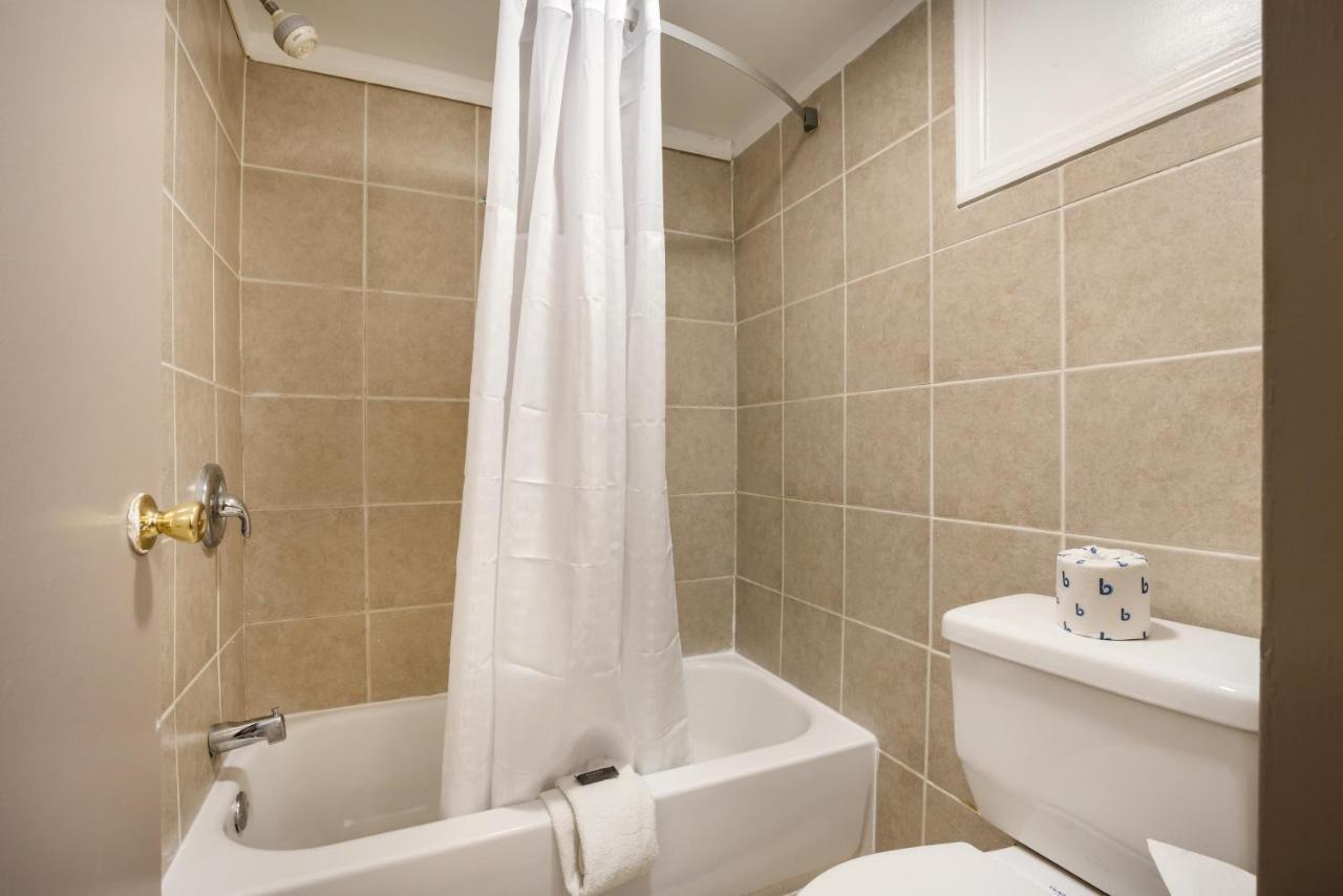 Red Carpet Inn Edison Εξωτερικό φωτογραφία